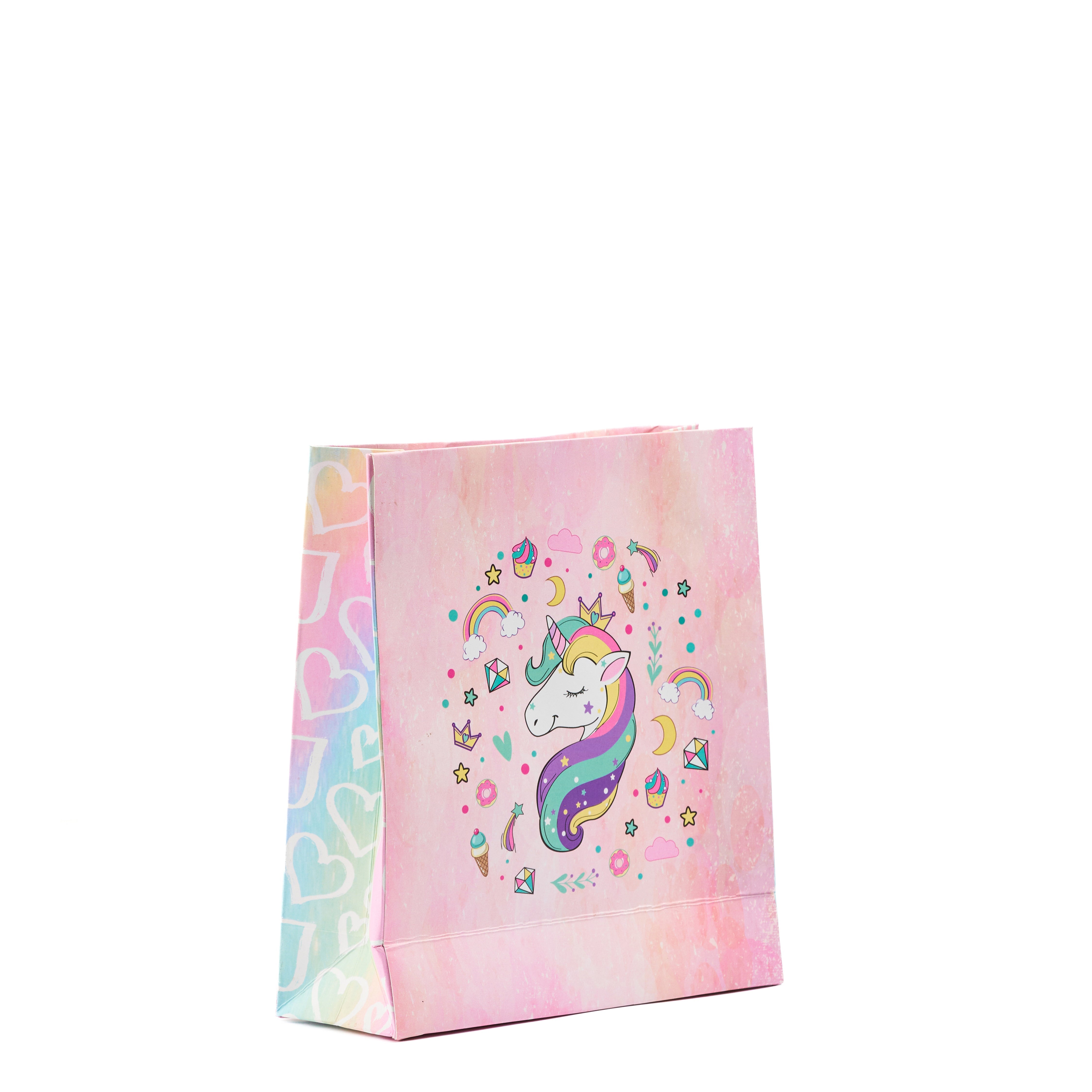 Mid-sized mint unicorn gift bag with rainbows and crowns – great for birthdays and celebrations.


