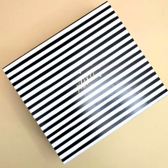 Stationery set with personalized gift card envelopes with diary pen and coffee flask. 